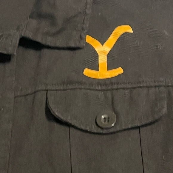 Yellowstone unbranded Jacket size says 3XL but it’s smaller, see sizing - Picture 4 of 8